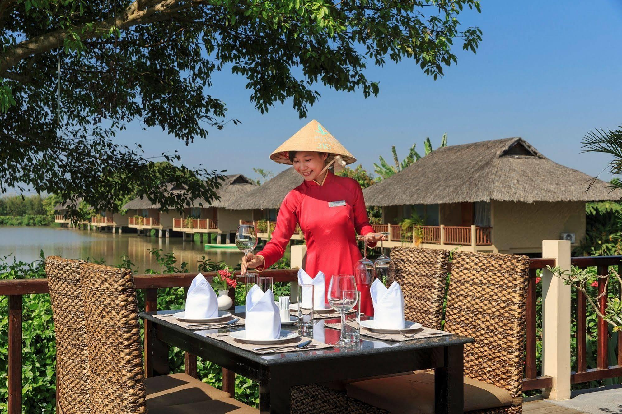 Mekong Riverside Boutique Resort & Spa Cái Bè Eksteriør billede